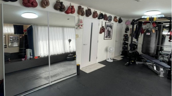Ali Personal Boxing Club 浦安(アリ パーソナル ボクシング クラブ) トレーニングルーム風景